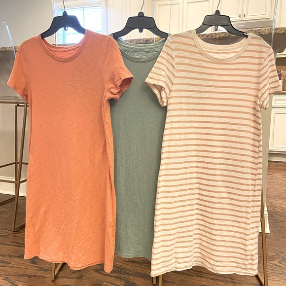 Universal Thread Dresses & Skirts - T-Shirt Dresses | Lot of 3